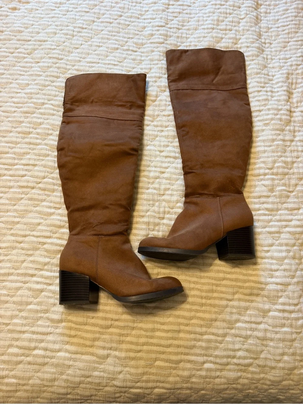 Classic Tall Brown Block-Heel Women’s Boots
